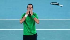 回声报：格伊接近转会曼城后，红军潜在后卫引援