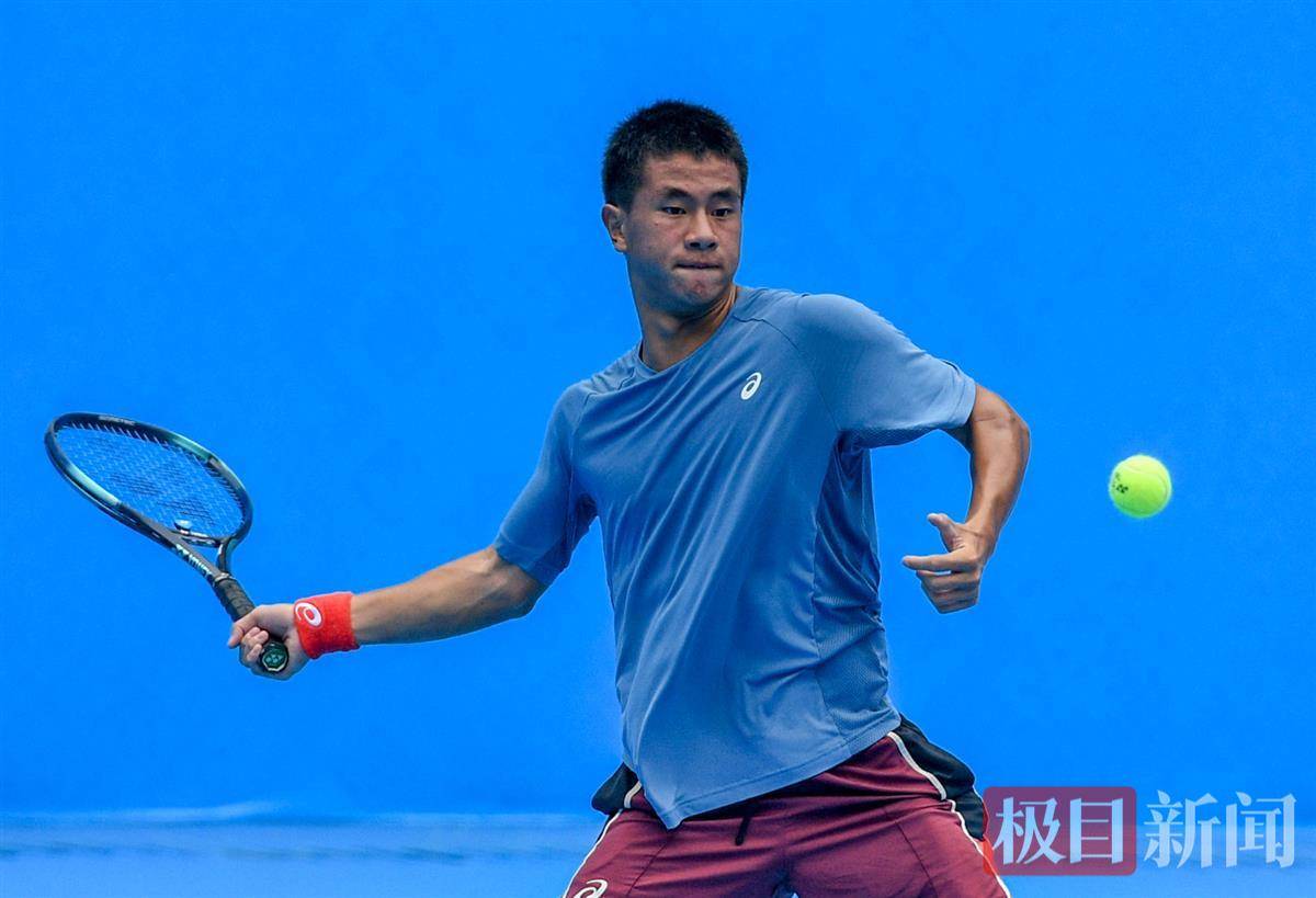 头角的安苏 头角的安苏