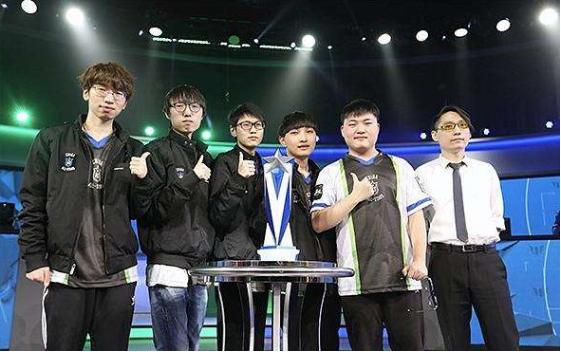 高荣耀的基 高荣耀的基